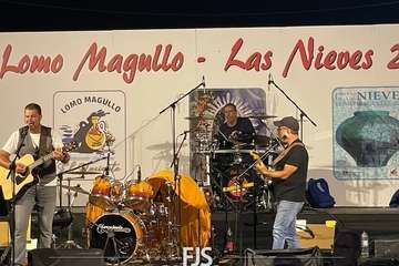 Concierto de tres bandas en la Plaza de Las Nieves en Lomo Magullo/Francisco Javier Santana.